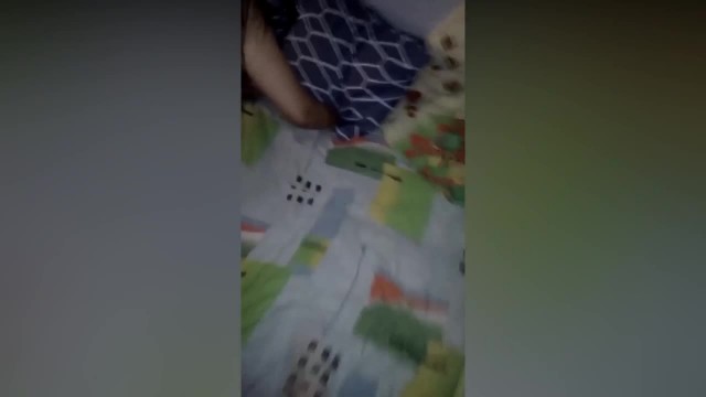 Узбекская проститутка раком ебется с мужиками в МЖМ порно